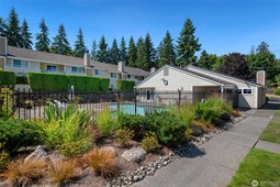 21309 52nd Ave W Unit #D222, Mountlake Terrace, WA 98043