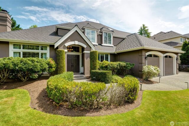 1220 268th Wy SE, Sammamish, WA 98075